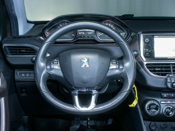 peugeot-2008-diesel-2013-big-31