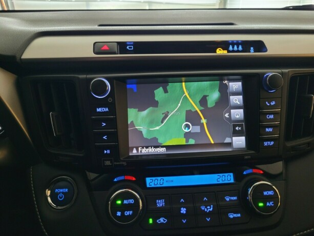 toyota-rav4-elektrisitetbensin-2016-big-29