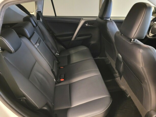 toyota-rav4-elektrisitetbensin-2016-big-17