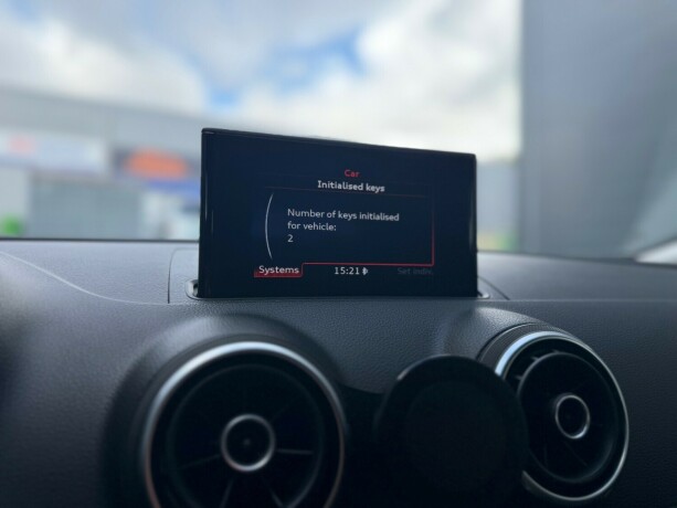 audi-a3-bensin-2014-big-28