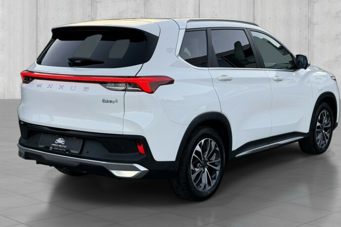 maxus-euniq-6-elektrisitet-2022-big-4