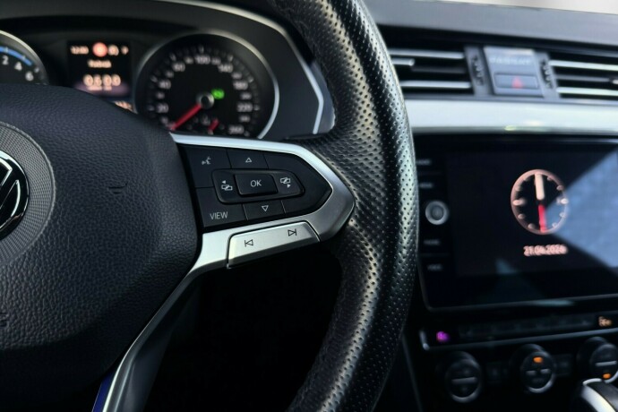 volkswagen-passat-elektrisitetbensin-2020-big-20