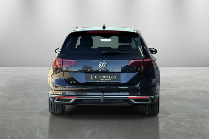 volkswagen-passat-elektrisitetbensin-2020-big-4