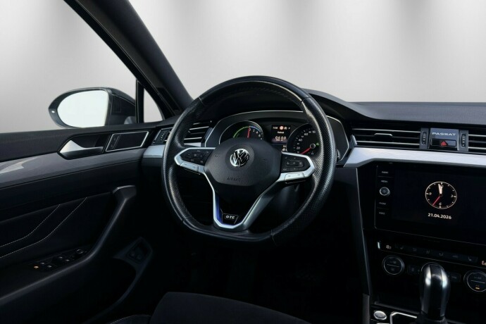 volkswagen-passat-elektrisitetbensin-2020-big-18