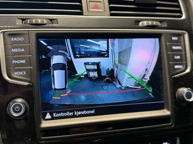 volkswagen-golf-elektrisitetbensin-2016-big-25