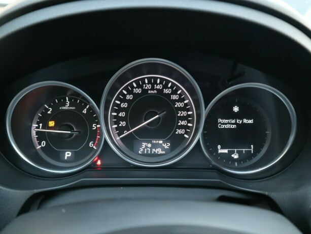 mazda-6-diesel-2014-big-12