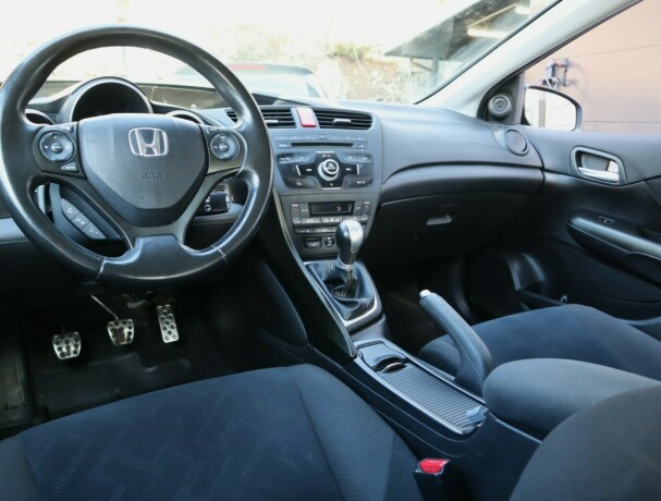 honda-civic-diesel-2013-big-8