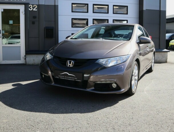 honda-civic-diesel-2013-big-2