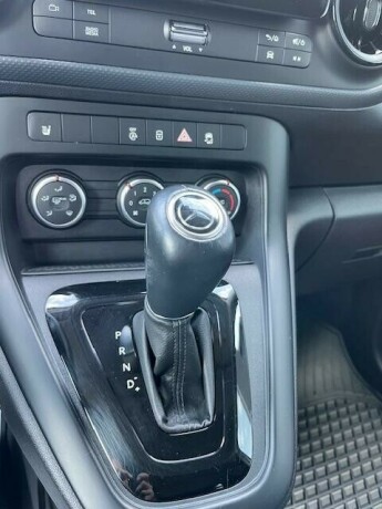 mercedes-benz-citan-diesel-2024-big-17