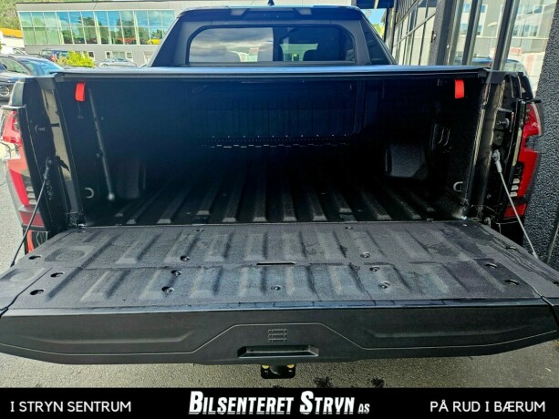 chevrolet-silverado-elektrisitet-2024-big-35