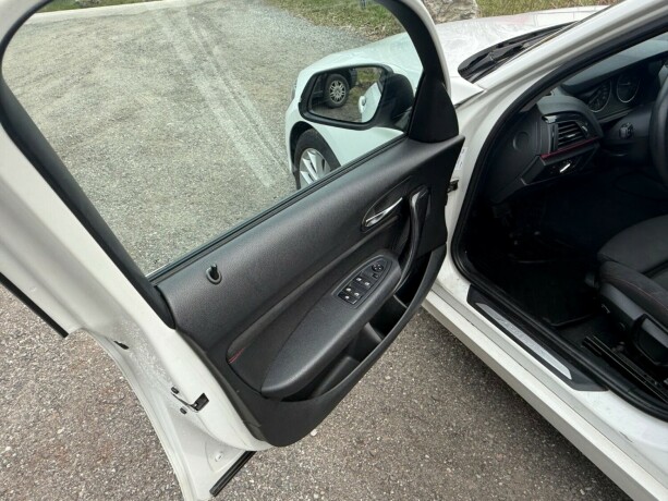 bmw-1-serie-bensin-2013-big-8