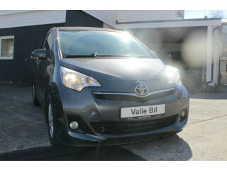 Toyota | Verso-S | Bensin | 2013