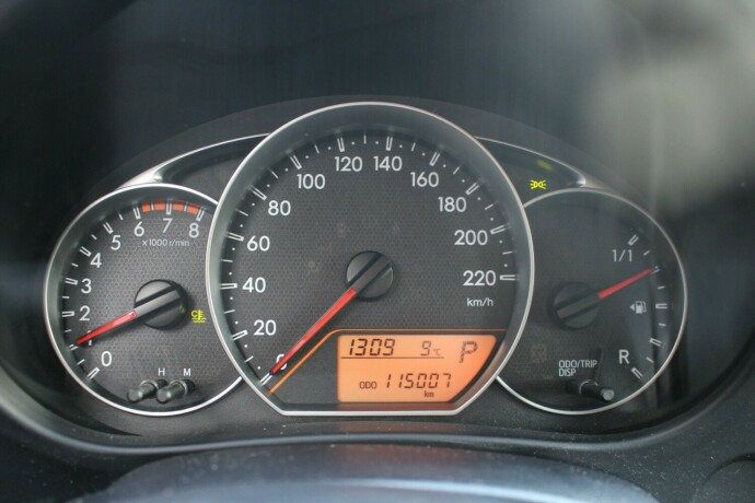 toyota-verso-s-bensin-2013-big-9