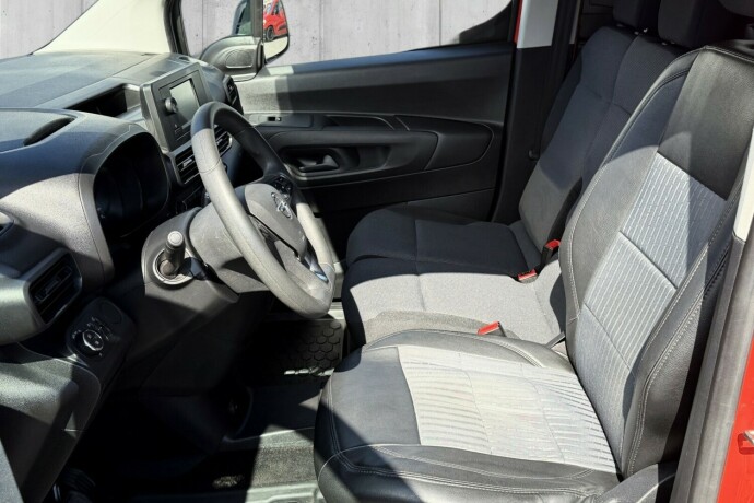 opel-combo-e-elektrisitet-2022-big-7