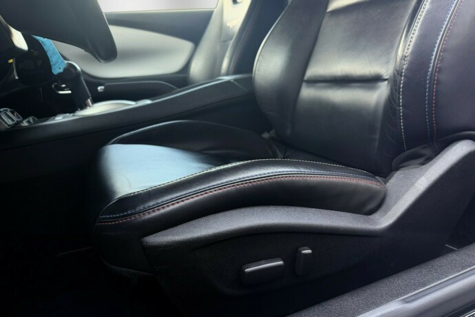 chevrolet-camaro-bensin-2012-big-22