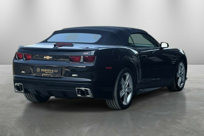chevrolet-camaro-bensin-2012-big-6