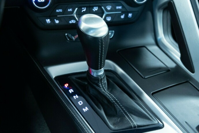 chevrolet-corvette-bensin-2014-big-24