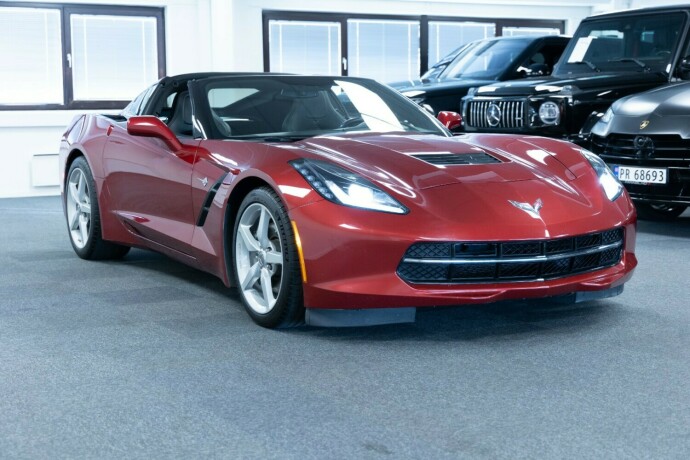 chevrolet-corvette-bensin-2014-big-3
