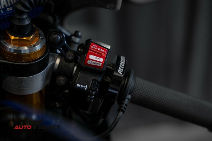 yamaha-yzf-r1m-bensin-2017-big-22