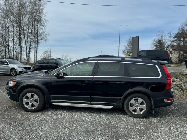 volvo-xc-70-diesel-2011-big-3