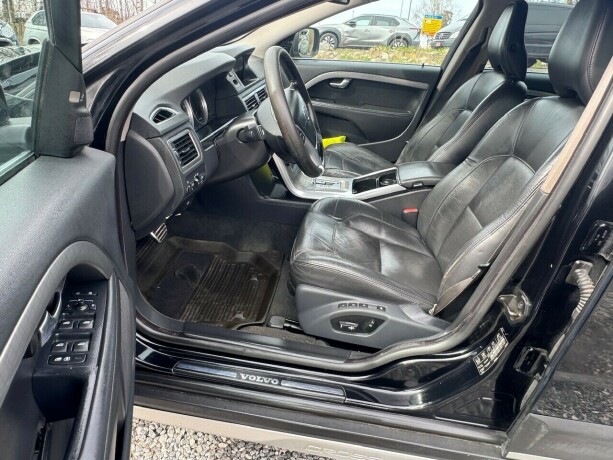 volvo-xc-70-diesel-2011-big-8