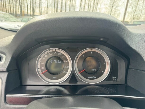 volvo-xc-70-diesel-2011-big-14