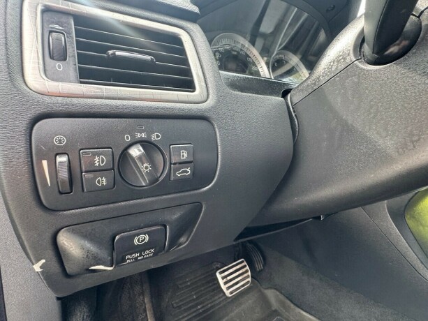 volvo-xc-70-diesel-2011-big-15