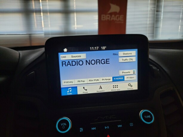 ford-transit-connect-diesel-2019-big-32