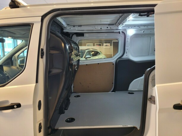 ford-transit-connect-diesel-2019-big-25