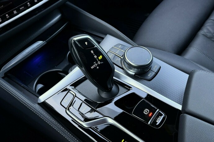 bmw-5-serie-elektrisitetdiesel-2024-big-23