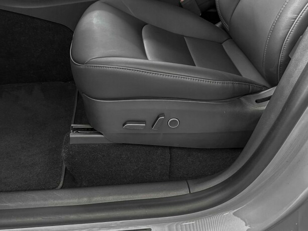 tesla-model-y-elektrisitet-2023-big-11