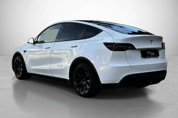 tesla-model-y-elektrisitet-2023-big-7