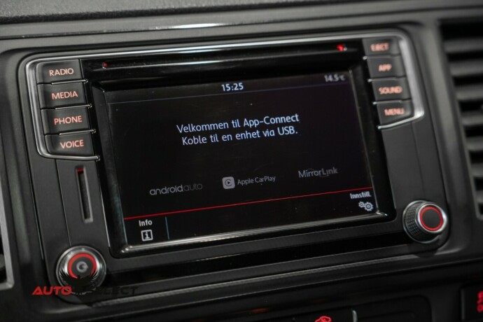 volkswagen-transporter-diesel-2018-big-32