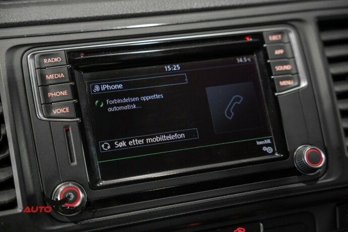 volkswagen-transporter-diesel-2018-big-31