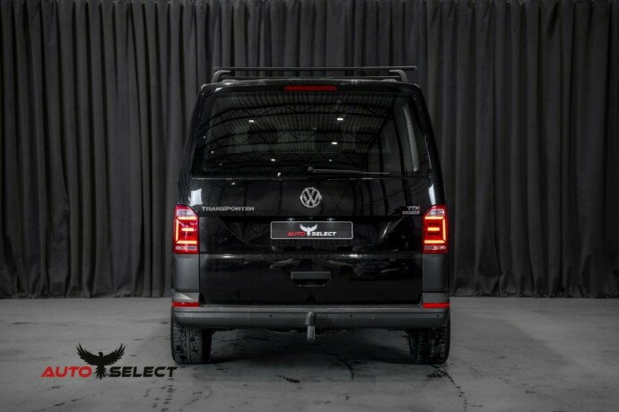 volkswagen-transporter-diesel-2018-big-10