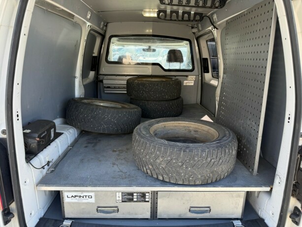 volkswagen-caddy-maxi-diesel-2019-big-9