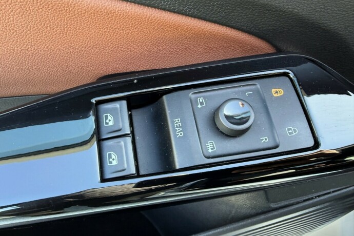 volkswagen-id4-elektrisitet-2021-big-13