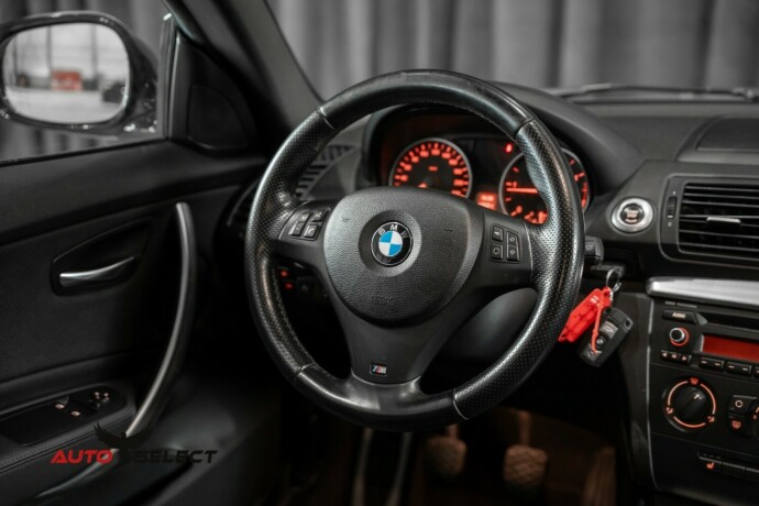 bmw-1-serie-diesel-2011-big-23