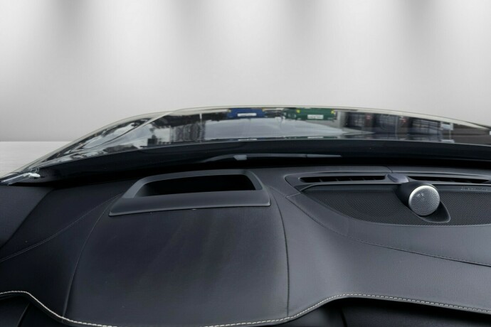 volvo-xc-90-elektrisitetbensin-2017-big-33