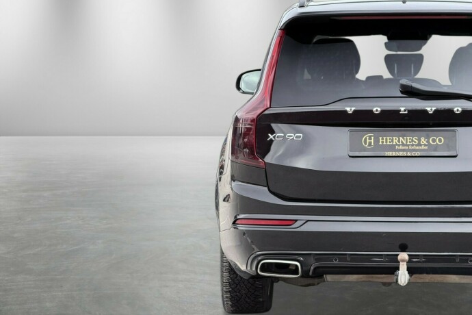 volvo-xc-90-elektrisitetbensin-2017-big-9