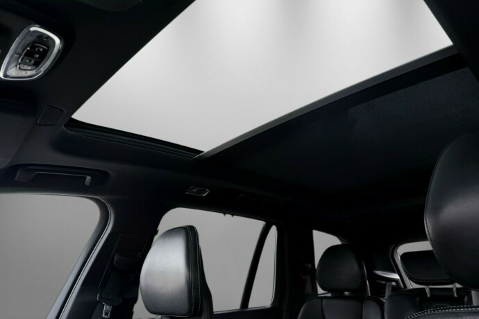 volvo-xc-90-elektrisitetbensin-2017-big-37