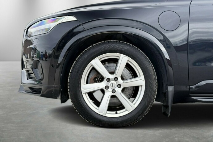 volvo-xc-90-elektrisitetbensin-2017-big-5