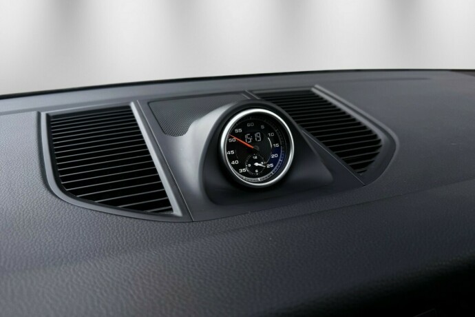 porsche-macan-bensin-2018-big-23