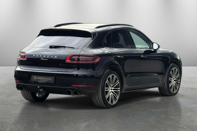 porsche-macan-bensin-2018-big-6