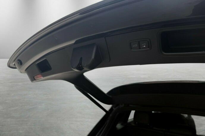 porsche-macan-bensin-2018-big-13