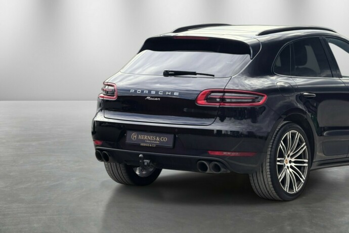 porsche-macan-bensin-2018-big-7