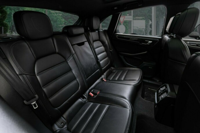 porsche-macan-bensin-2018-big-48
