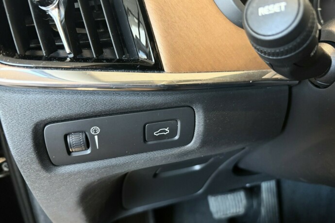 volvo-v90-diesel-2018-big-14