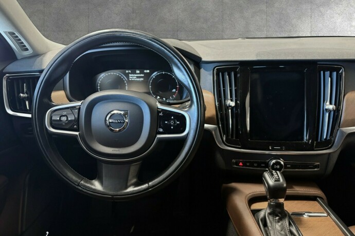 volvo-v90-diesel-2018-big-11