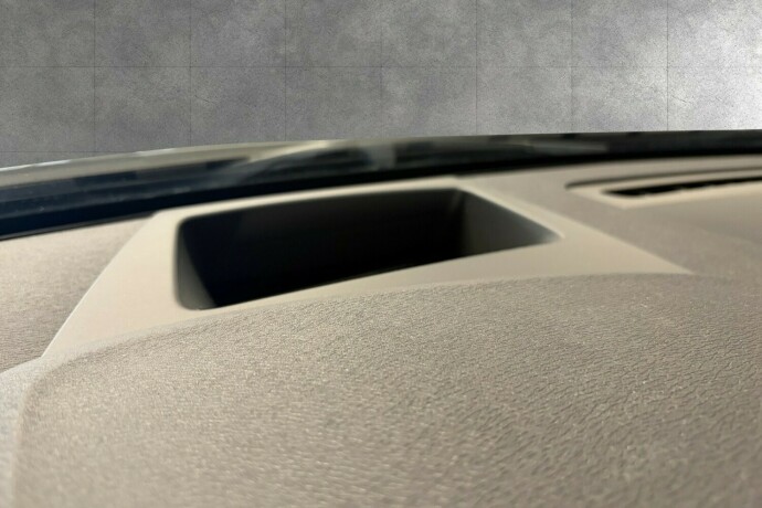 volvo-v90-diesel-2018-big-17